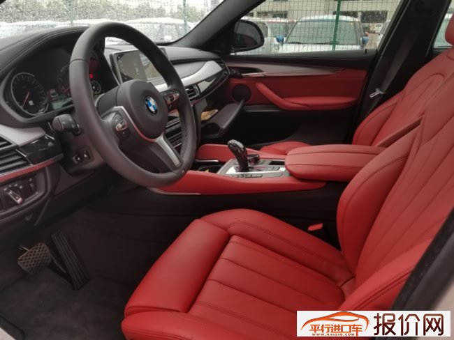 2018款宝马X6M加规版 经典跨界SUV现车惠满津城