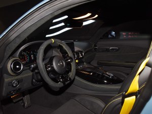 AMG GT平价销售中 目前售价97.38万元起