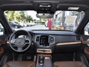 XC90进口钜惠10万 欢迎莅临赏鉴