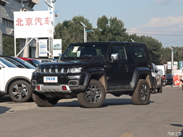 北京BJ40 配有驾驶辅助的紧凑型SUV
