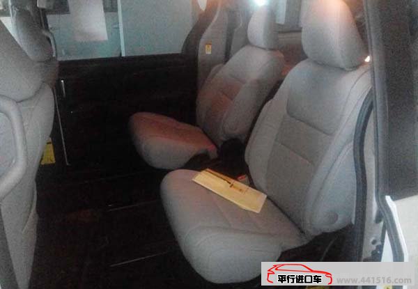 2015款丰田塞纳3.5L两驱版 豪华商务车特惠