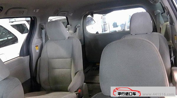 进口丰田塞纳3.5L商务车 2015款豪华MPV现车购