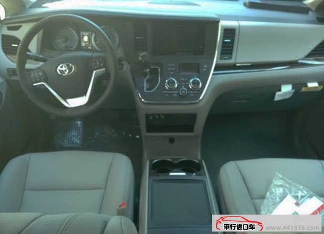 2016款丰田塞纳3.5L商务车 平行进口现车让利惠