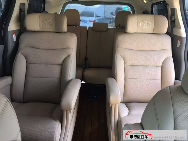 2017款丰田塞纳3.5L商务MPV 平行进口车优惠折扣