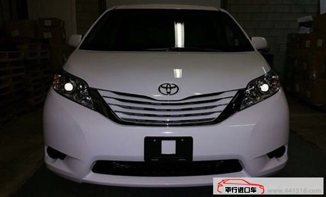 2016款丰田塞纳3.5L商务车 平行进口车震撼让利
