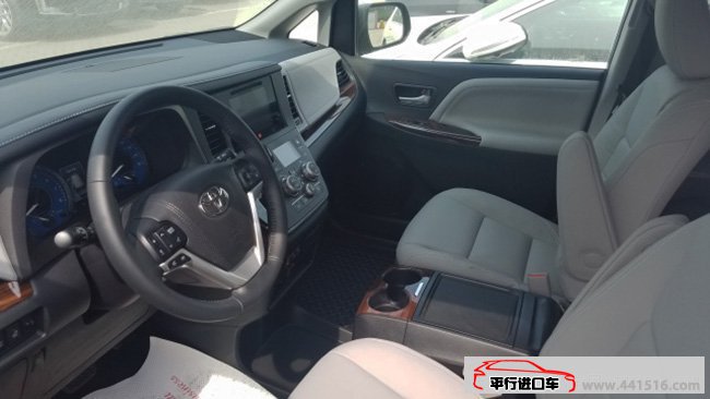 2017款丰田塞纳3.5L四驱顶配版 豪华MPV现车60.5万巨献