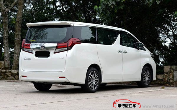 新款丰田埃尔法3.5L商务车 惊喜促销引爆天津港