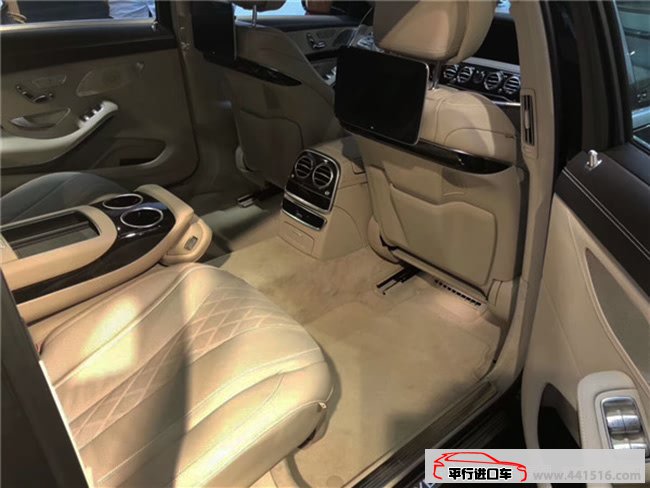 2018款奔驰迈巴赫S450加规版 天津港现车震撼专享