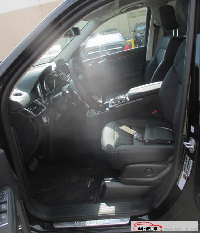 17款奔驰GLS450美规版七座 全新改款现车热卖优惠尊享
