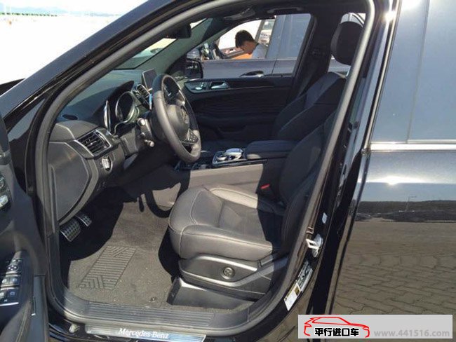 2016款奔驰GLE450加规版 豪华包/运动包现车91万享折扣