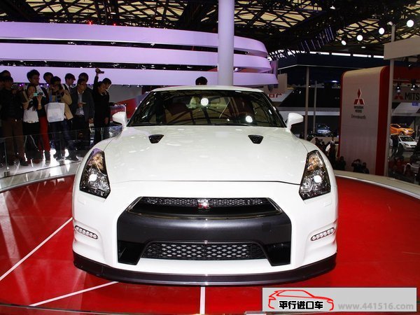 2016款日产尼桑GT-R美规版 自贸区现车报价155万让利