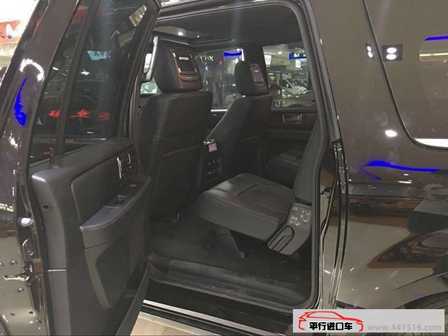 2017款林肯领航员3.5T豪华美系SUV 现车惠满津城
